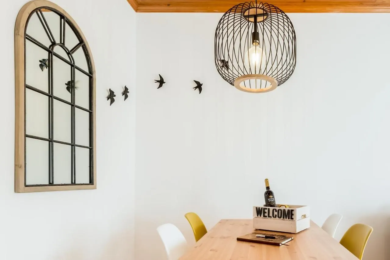 Rustic City View Apartments In Baixa By River Tagus Lisboa