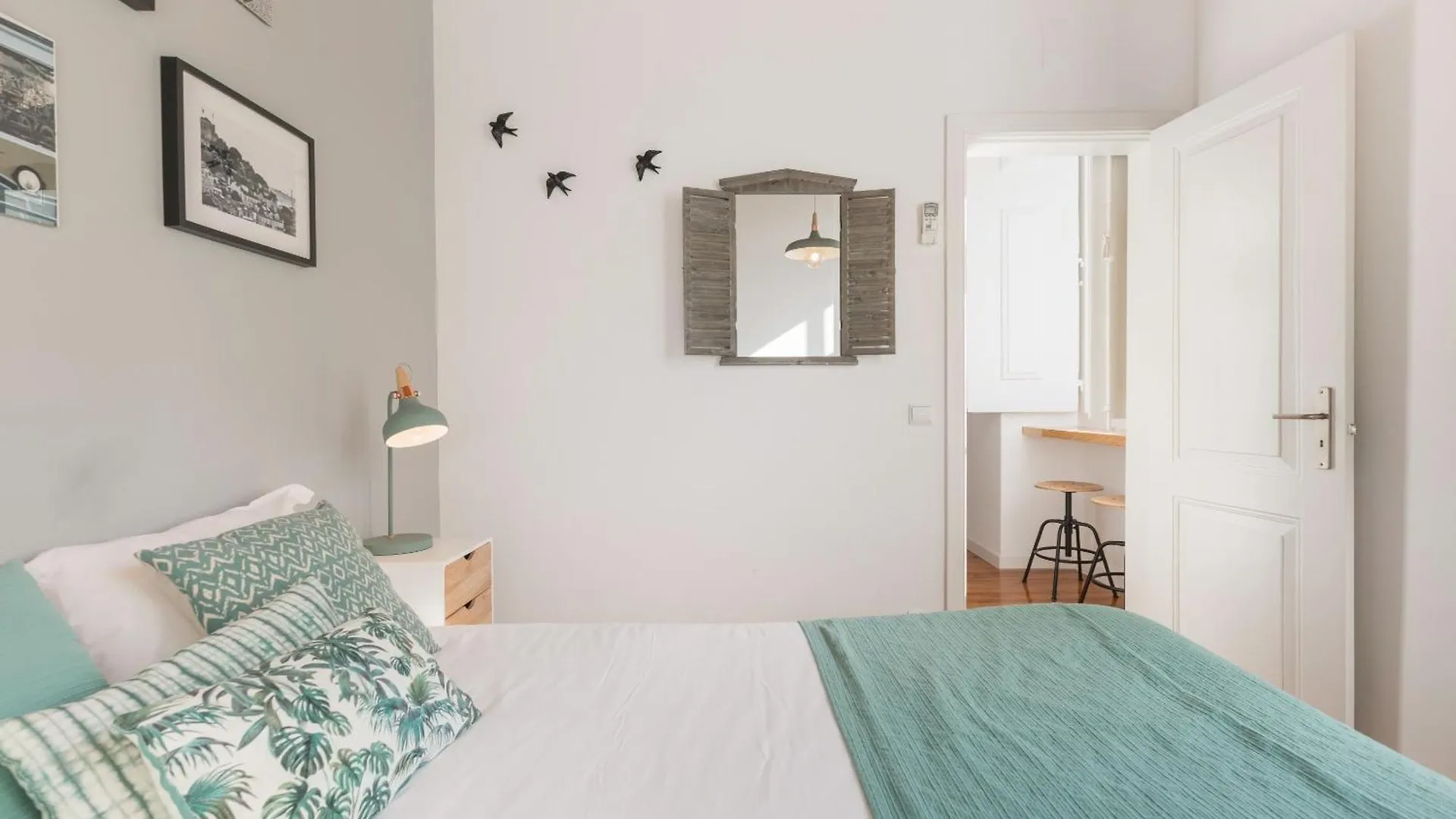 Rustic City View Apartments In Baixa By River Tagus Lisboa