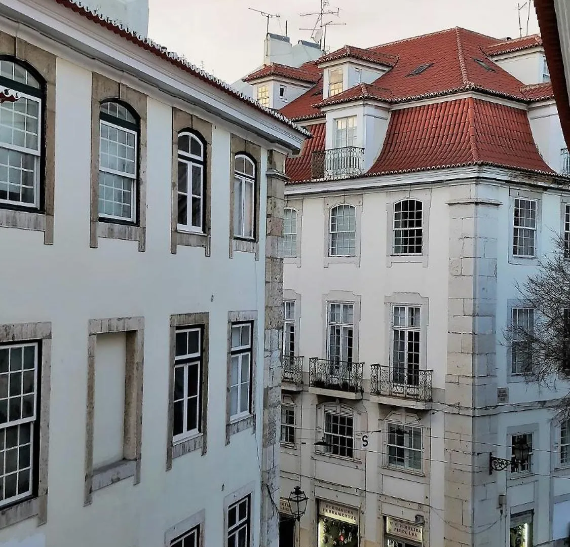 Rustic City View Apartments In Baixa By River Tagus Lisboa
