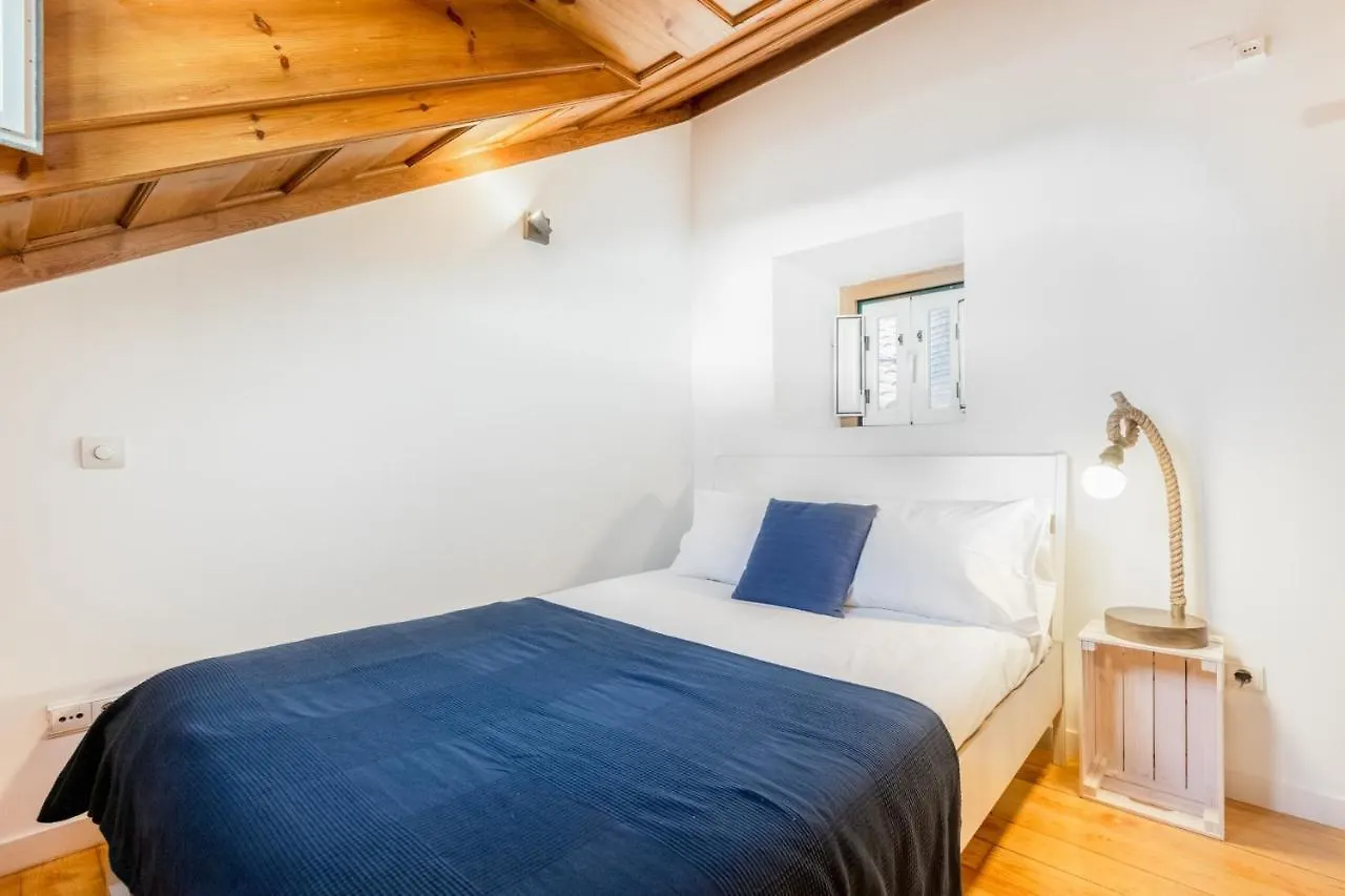 Rustic City View Apartments In Baixa By River Tagus Lisboa